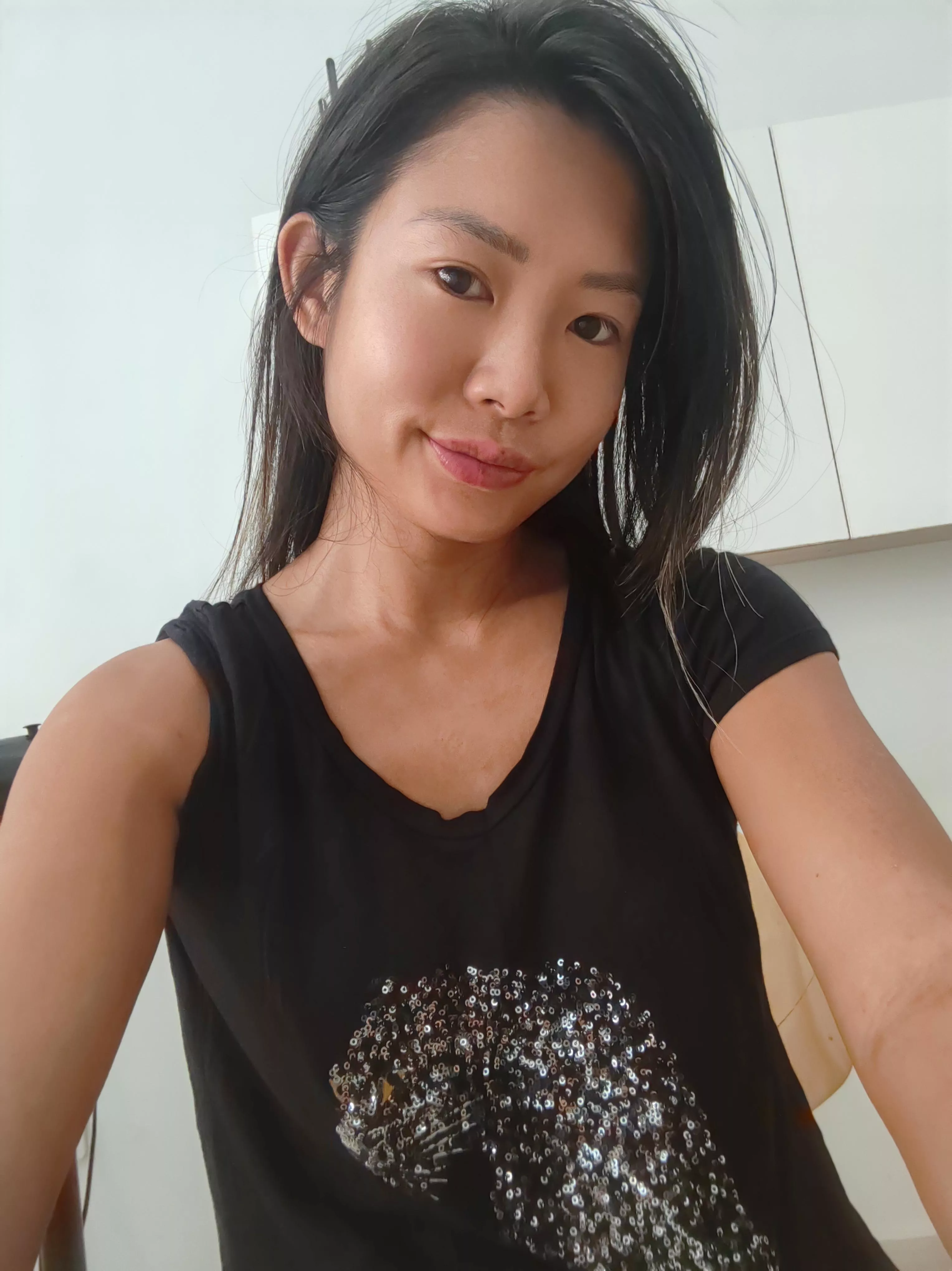 Thisishellmel (@thisishellmel) [instagram]  posted by Good-Manufacturer246