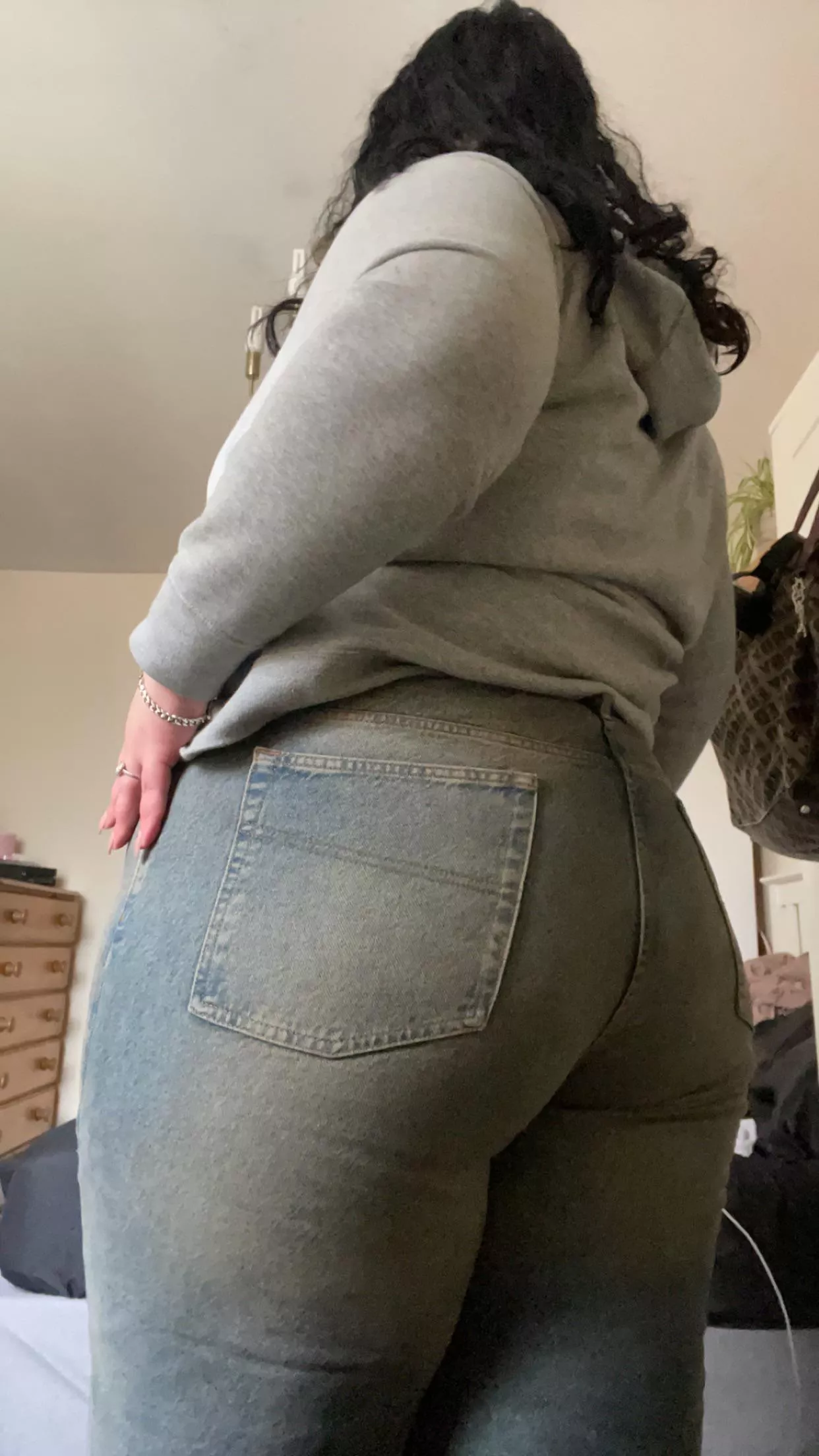 Thoughts? posted by georginah200