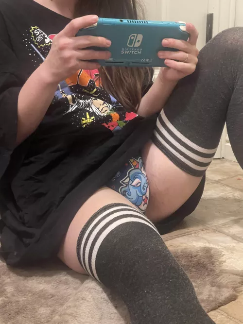 Tiny nerd with a tiny wedding ring by Said1942