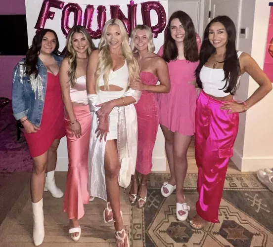 Which babe?  by scoopthepoop182