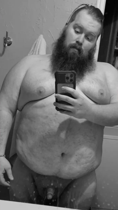 Who here lives growers? There is something freeing about a soft picture by Beardedcook91