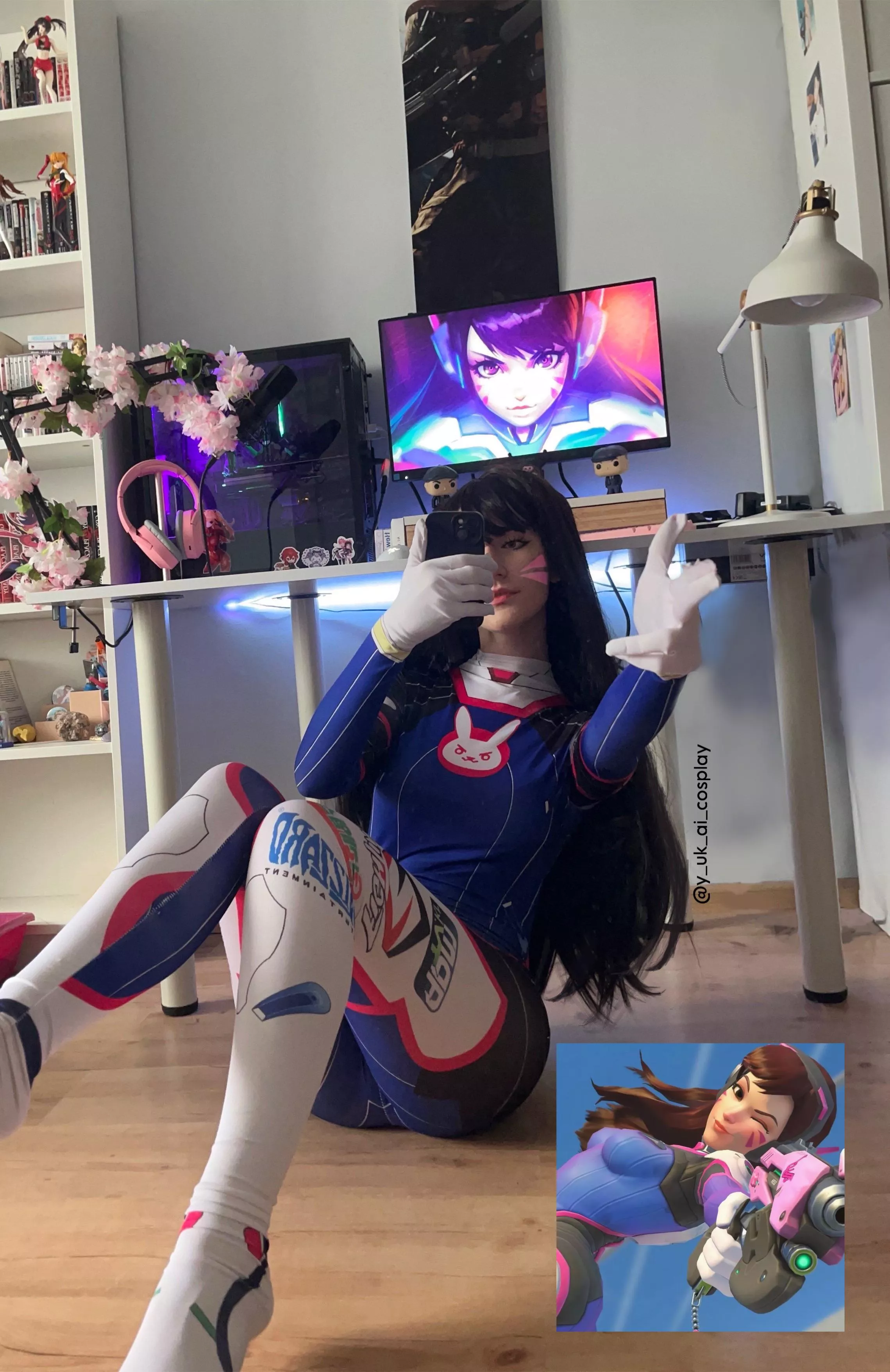 @y_uk_ai_cosplay - D.Va  posted by y_uk_ai_cosplay