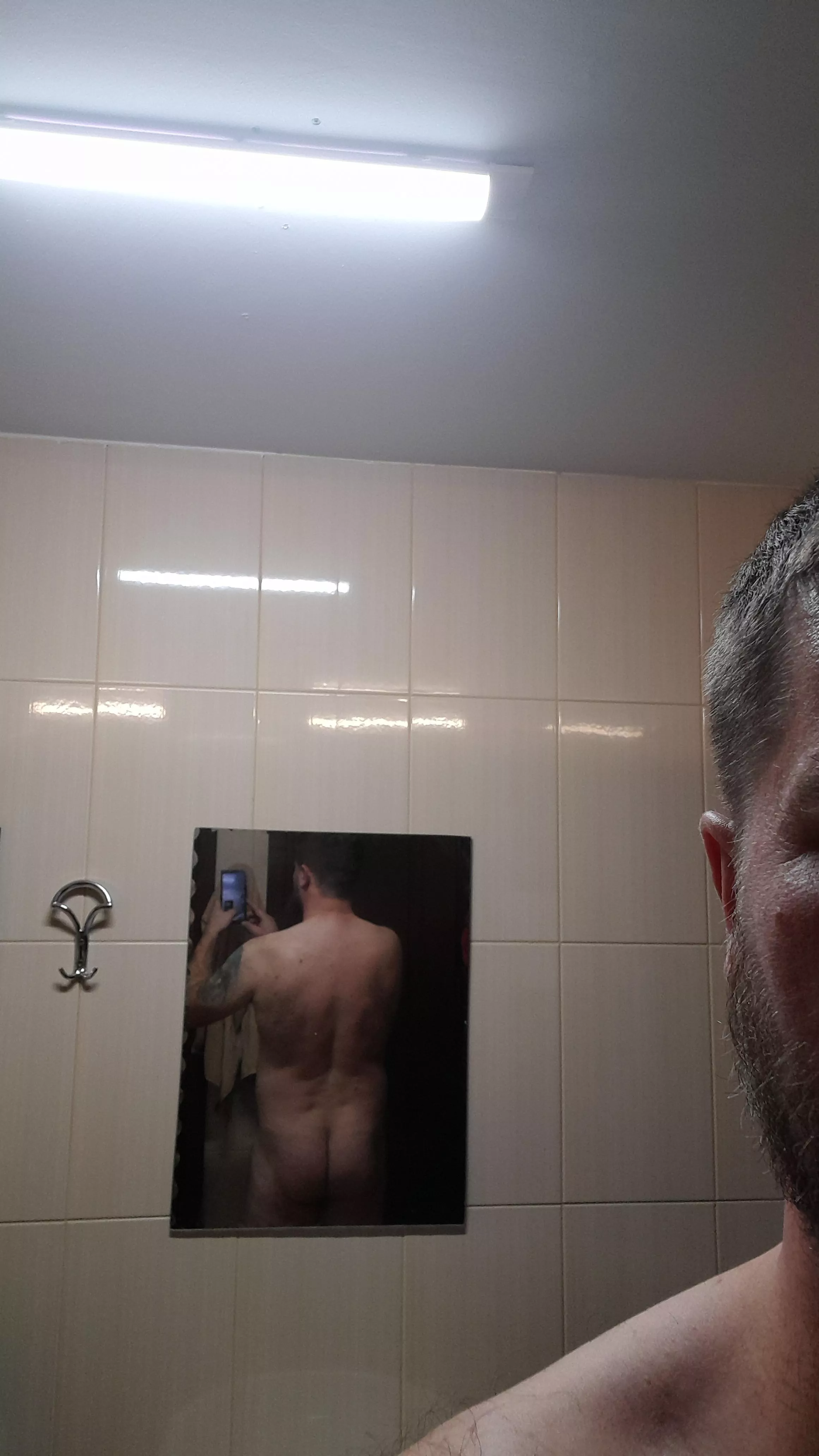 45m verse looking for partner posted by UnableWeird7878