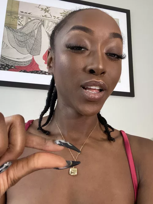 Are you even close to this big? 😂 by thetashablack