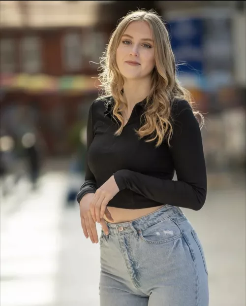 Beauty? by Conscious-Baker-3702