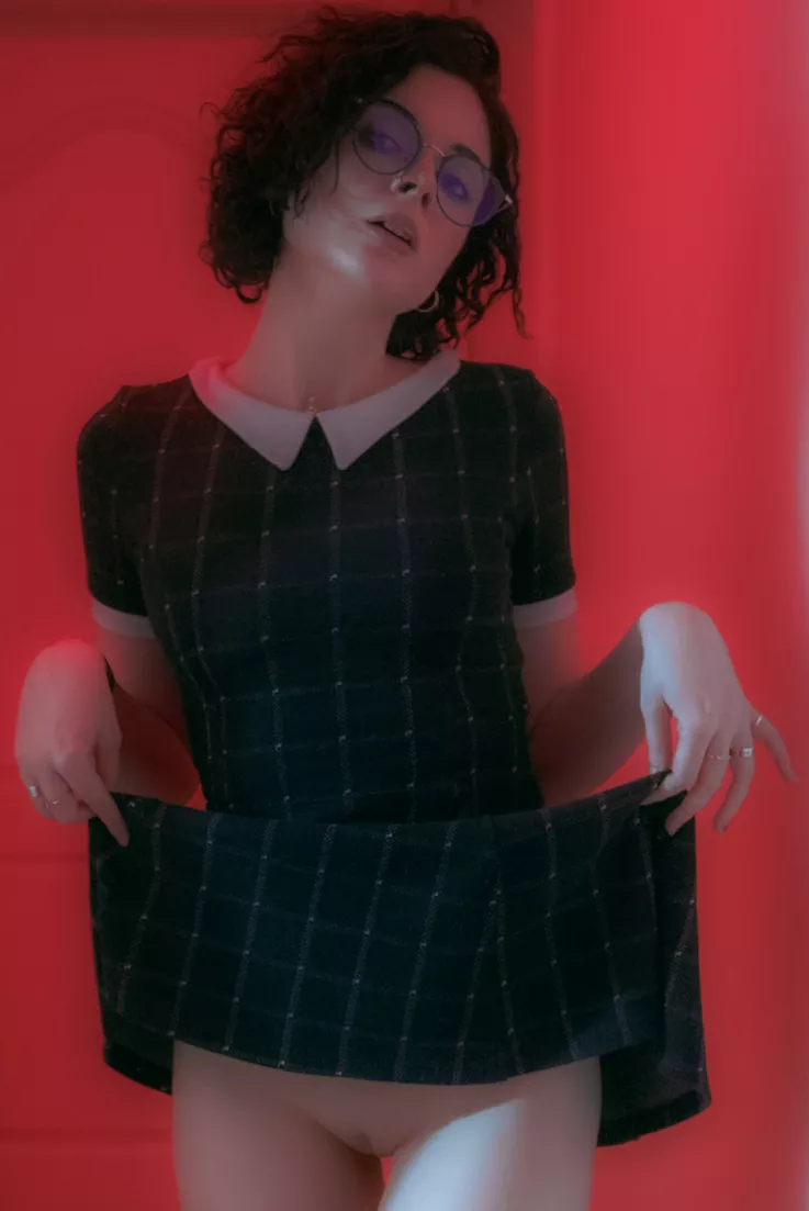 Best dress to meet guests posted by MereOasis