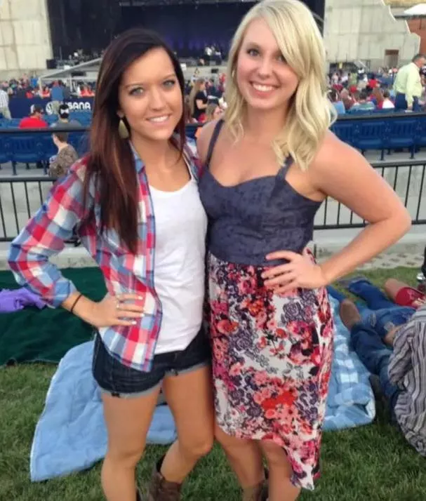 Brunette or blonde? posted by UnexpectedLuggage