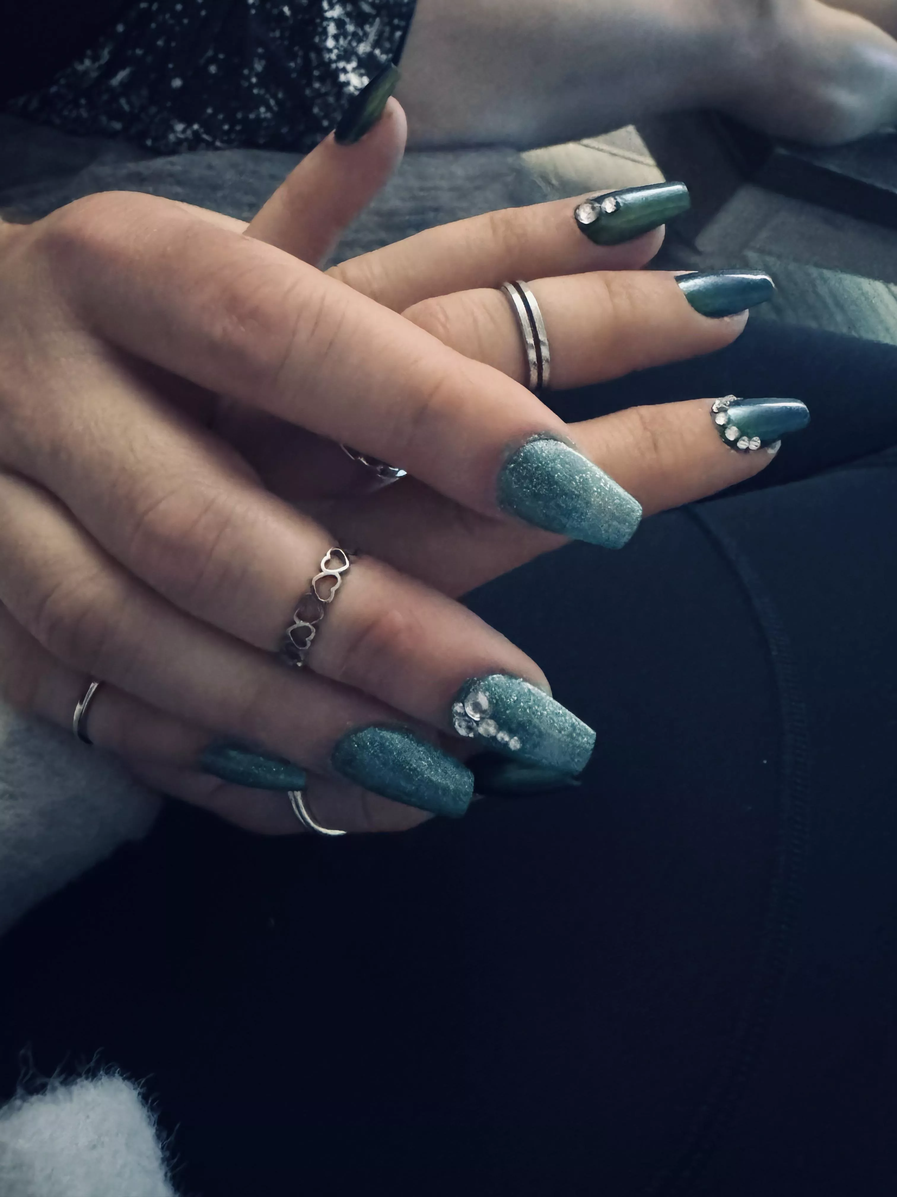 Don’t his hands look beautiful?  posted by DurianPsychological9