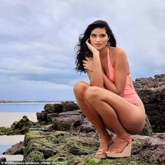 Elisane Silva  posted by ausmankpopfan