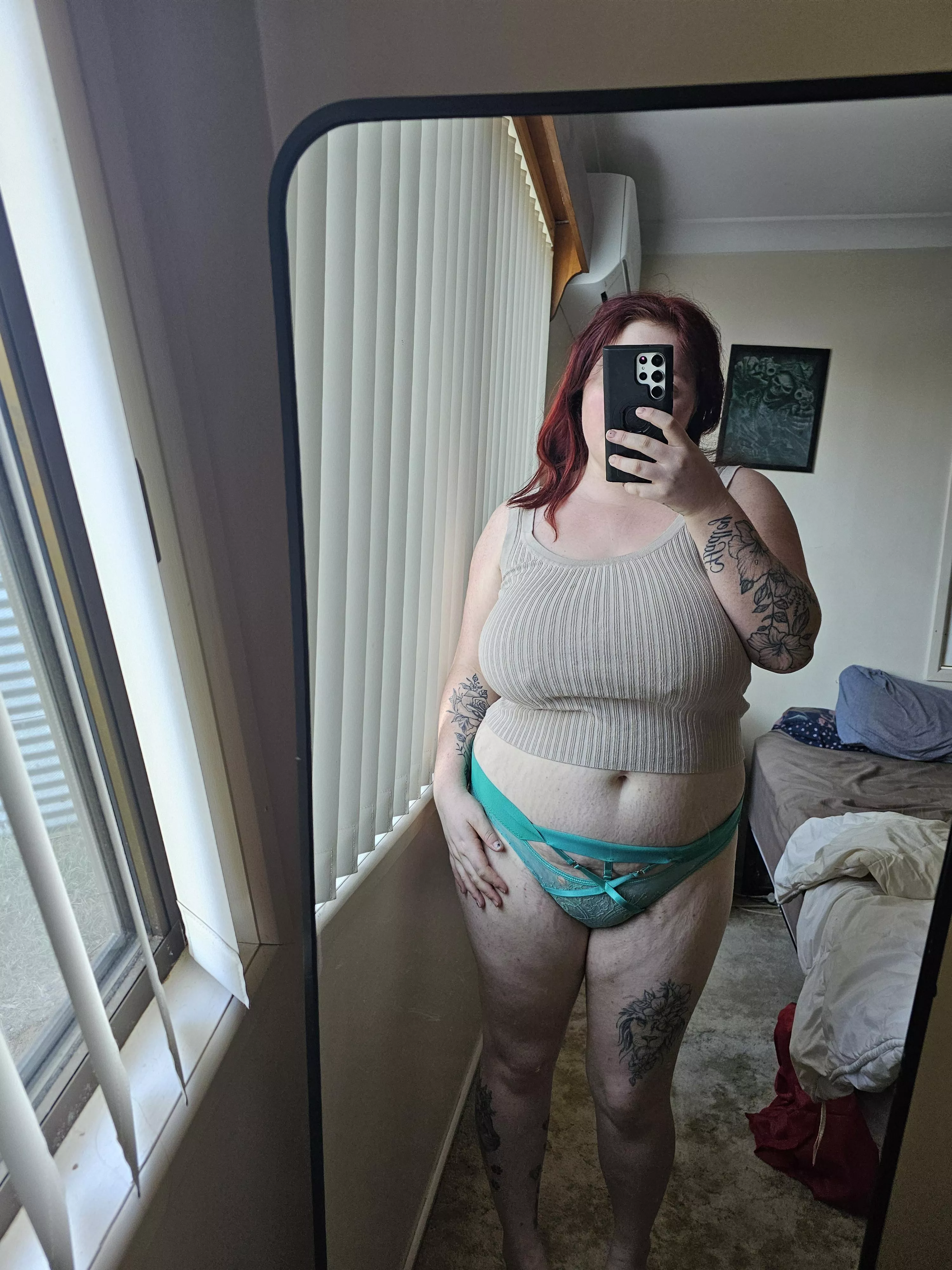 Happy Hump Day ( NSFW F 25) posted by LollyRed01