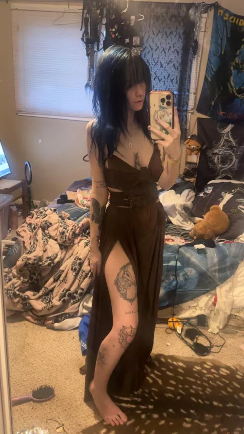 Hello! 25 (f) by Idontknowifimreallol