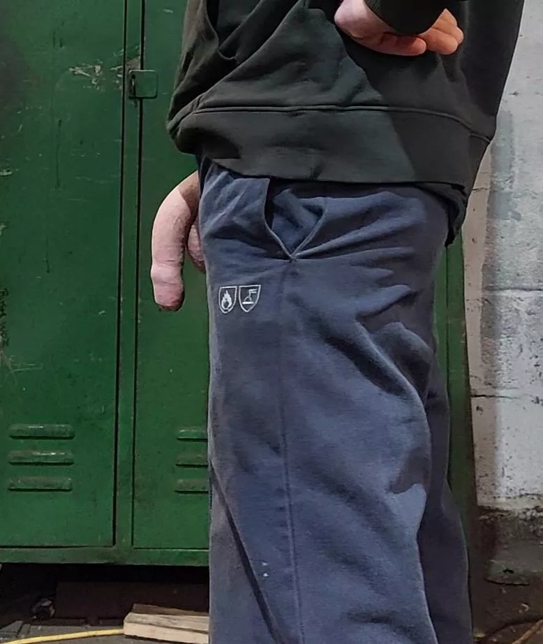 Help me I seem to have a wardrobe malfunction posted by kinkiest-male91