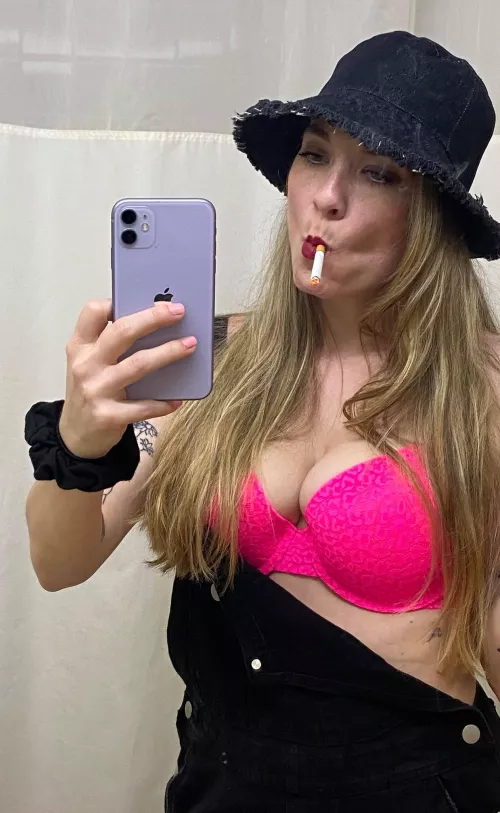 I just found out my Tinder date for tonight has a smoking fetish. How excited do you think he's going to be when he gets this pic? Should I tell him how much I love giving smoking blowjobs or keep that as another surprise? by emmacantquit
