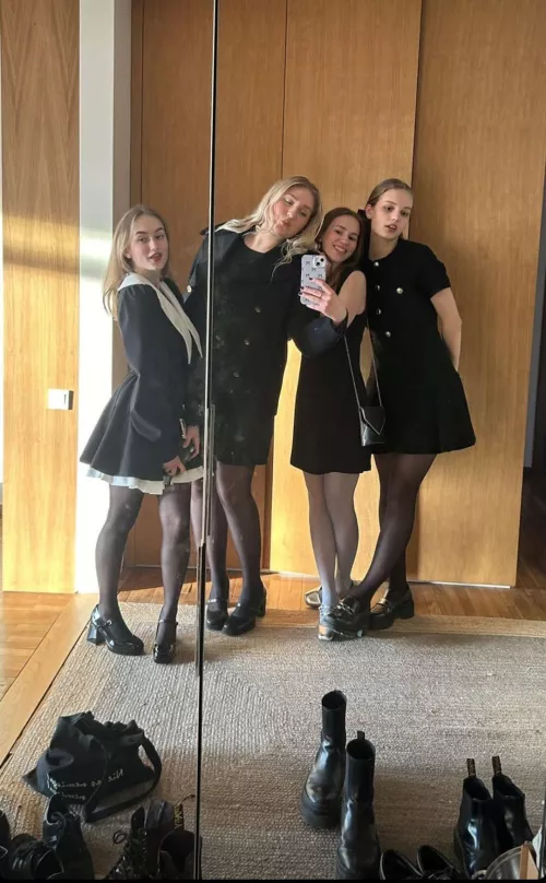 Insane legs by No_Guava807