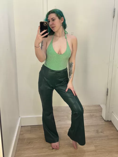 Leprechaun selfie by sirenskiss3