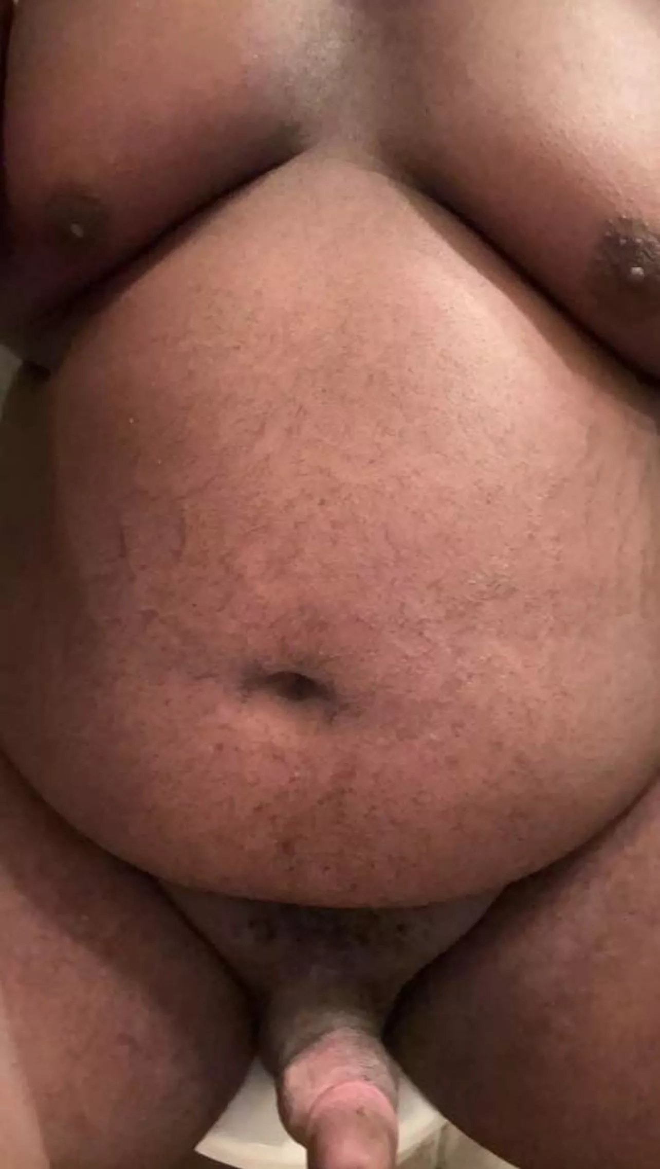 Need a twink/fem that likes big dudes posted by Dry-War-6447