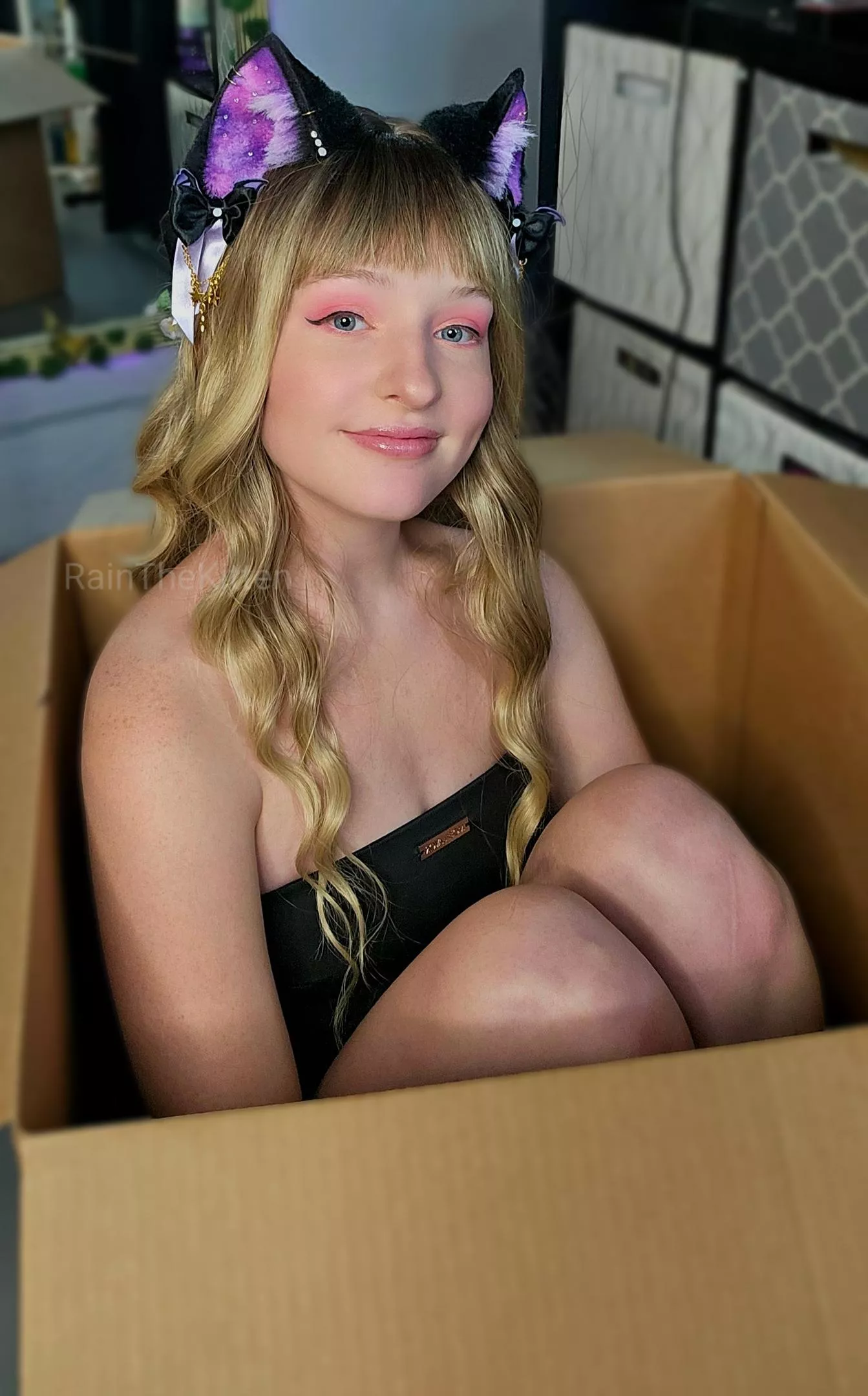 No one can take my box from me! posted by rain18390