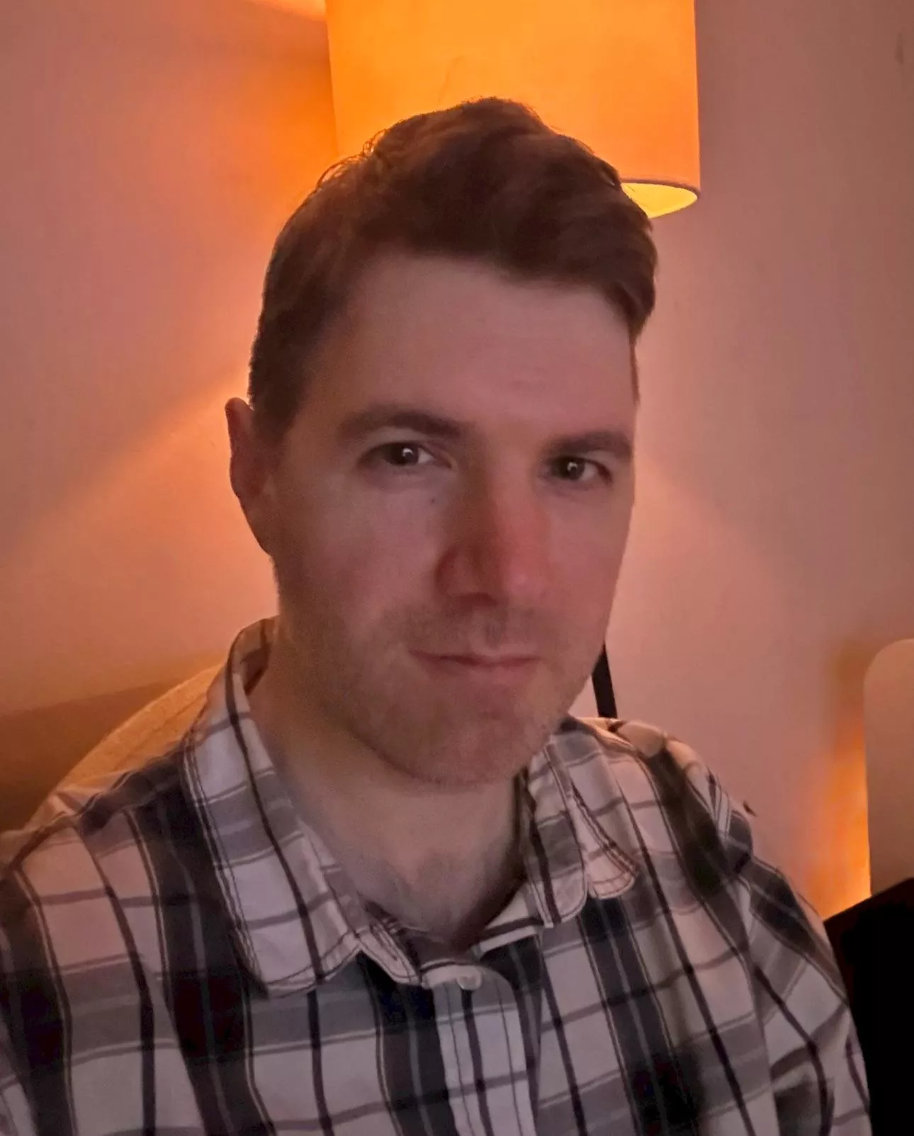 Nothing fancy, just a simple selfie to say hi👋 posted by No_Contribution1489