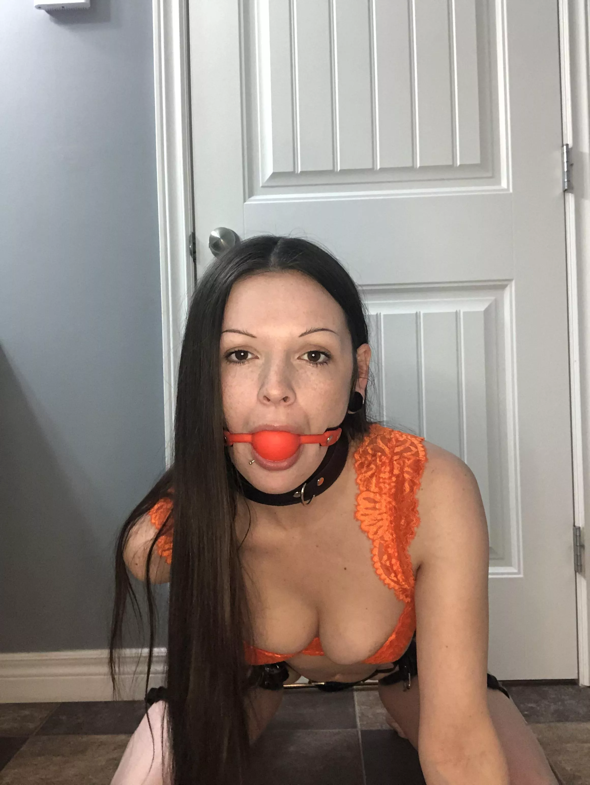 Patiently waiting for a good fuck posted by jessiemotionless