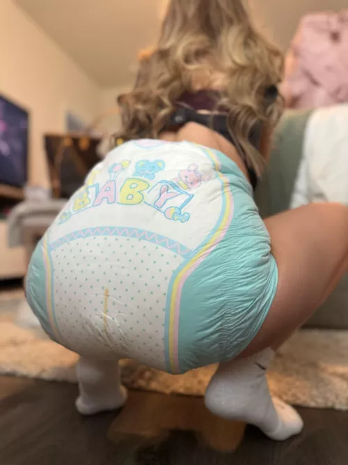 Pay no attention to the baby label, I’m indeed a big girl 😌🙃 right? 😇 by kayleeheartkins