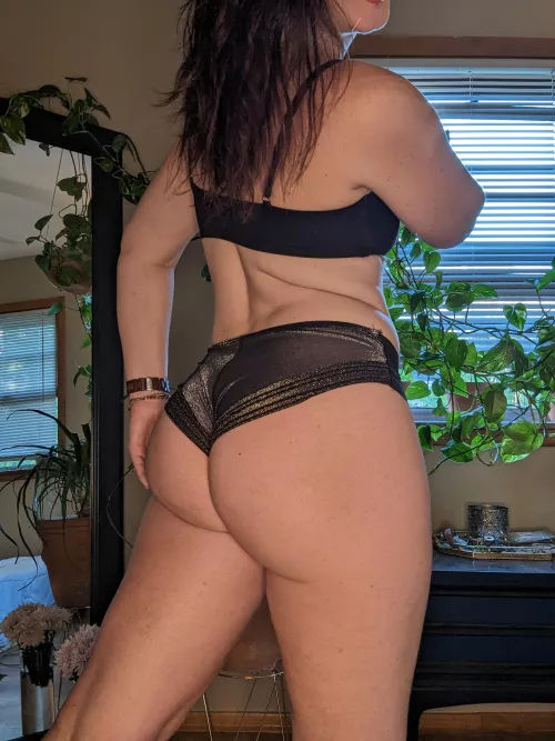 Plump is an understatement  by thespywhoshags