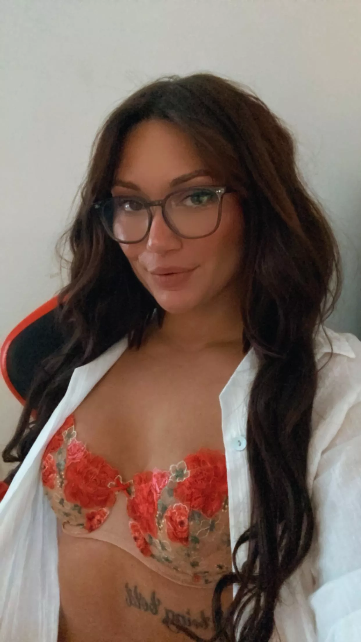 Ready to please you posted by YieldinglyGliste