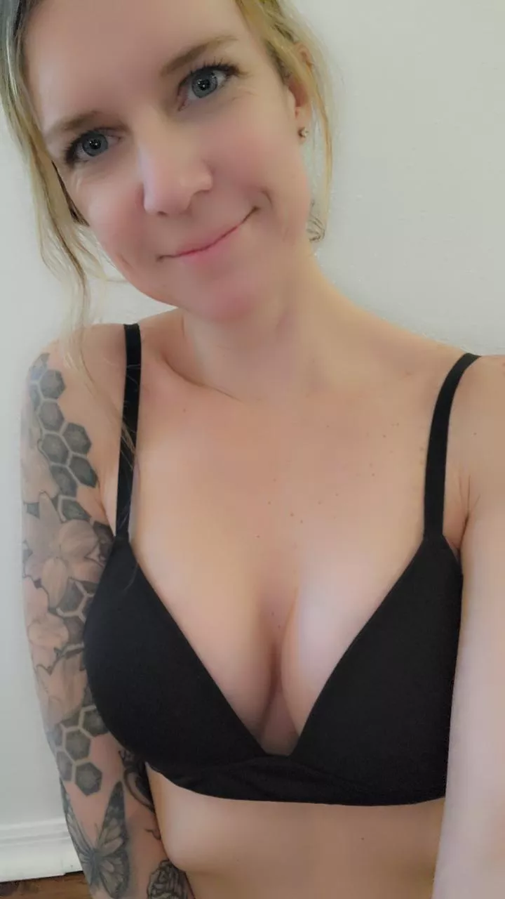 Real milf. Real tits. Real naughty.  posted by ppitaplays_