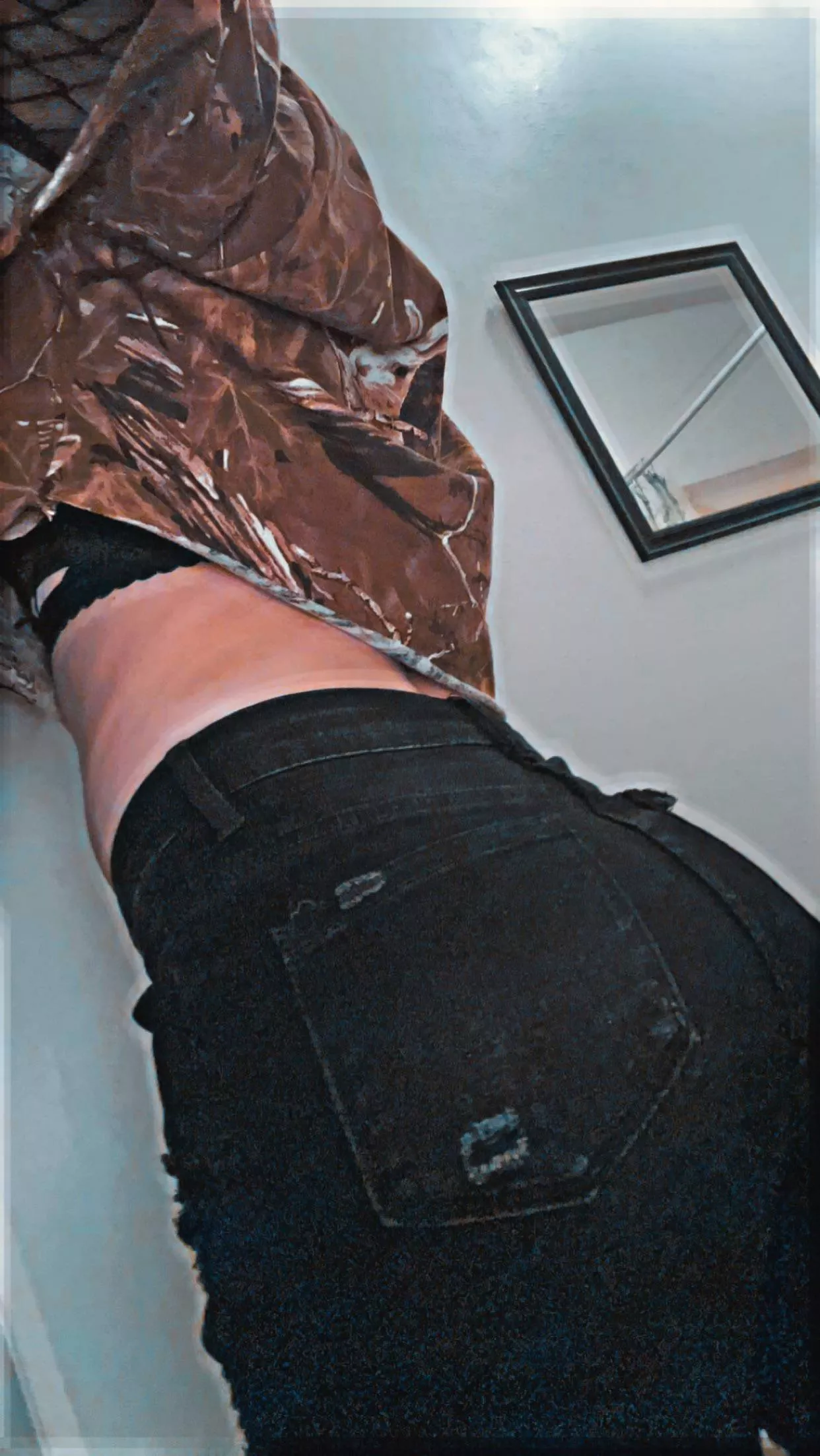 showing a different side of me (literally) posted by Rubyy_Redd