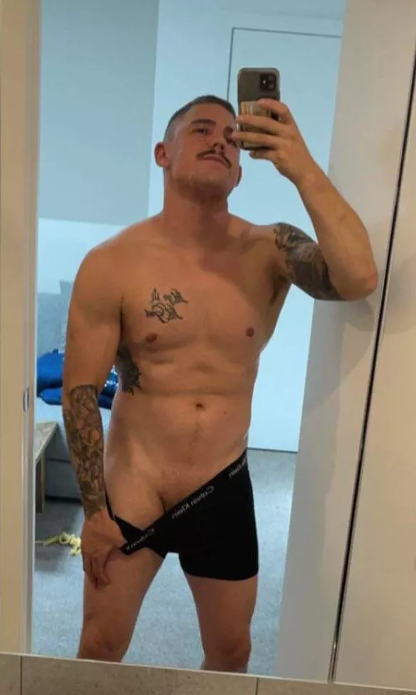 Someone help me pull these down! [M] [31] posted by jbelite4