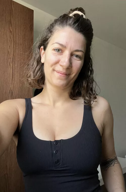 Spring is in the air 🌿 [f] by maplesyrup_girl