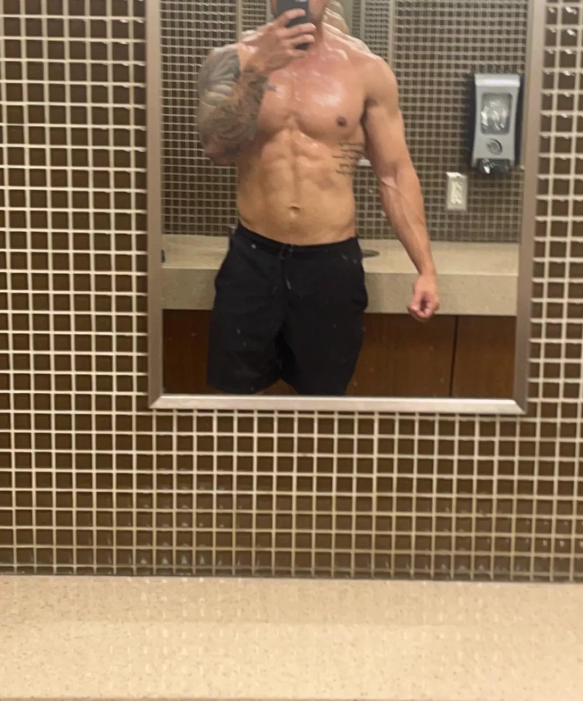 Summer body coming in (m) posted by jj32200