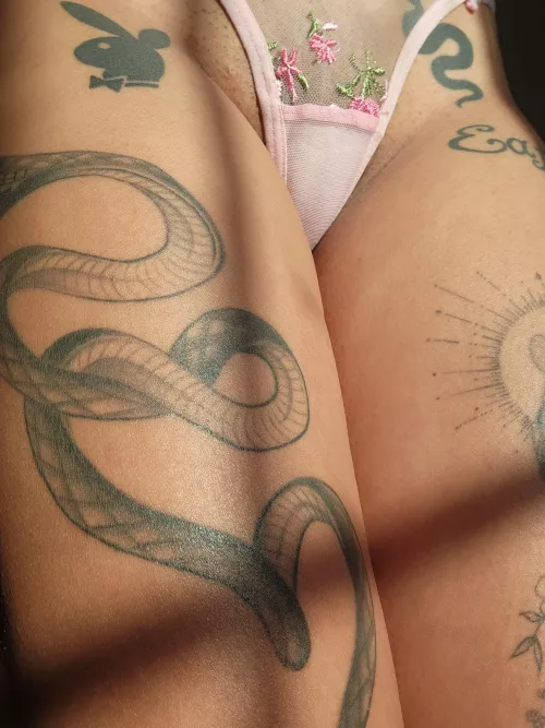 Teen asian girls are the most naughty ones, want me to prove it? ;) by marinababeok