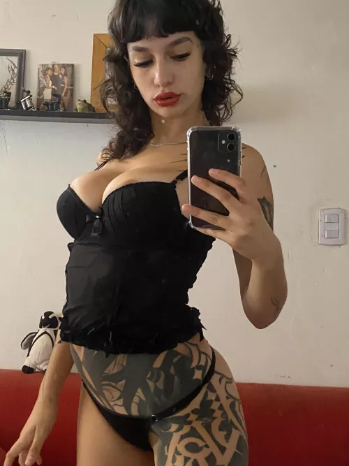 They are almost slipping out... by Evergreeson