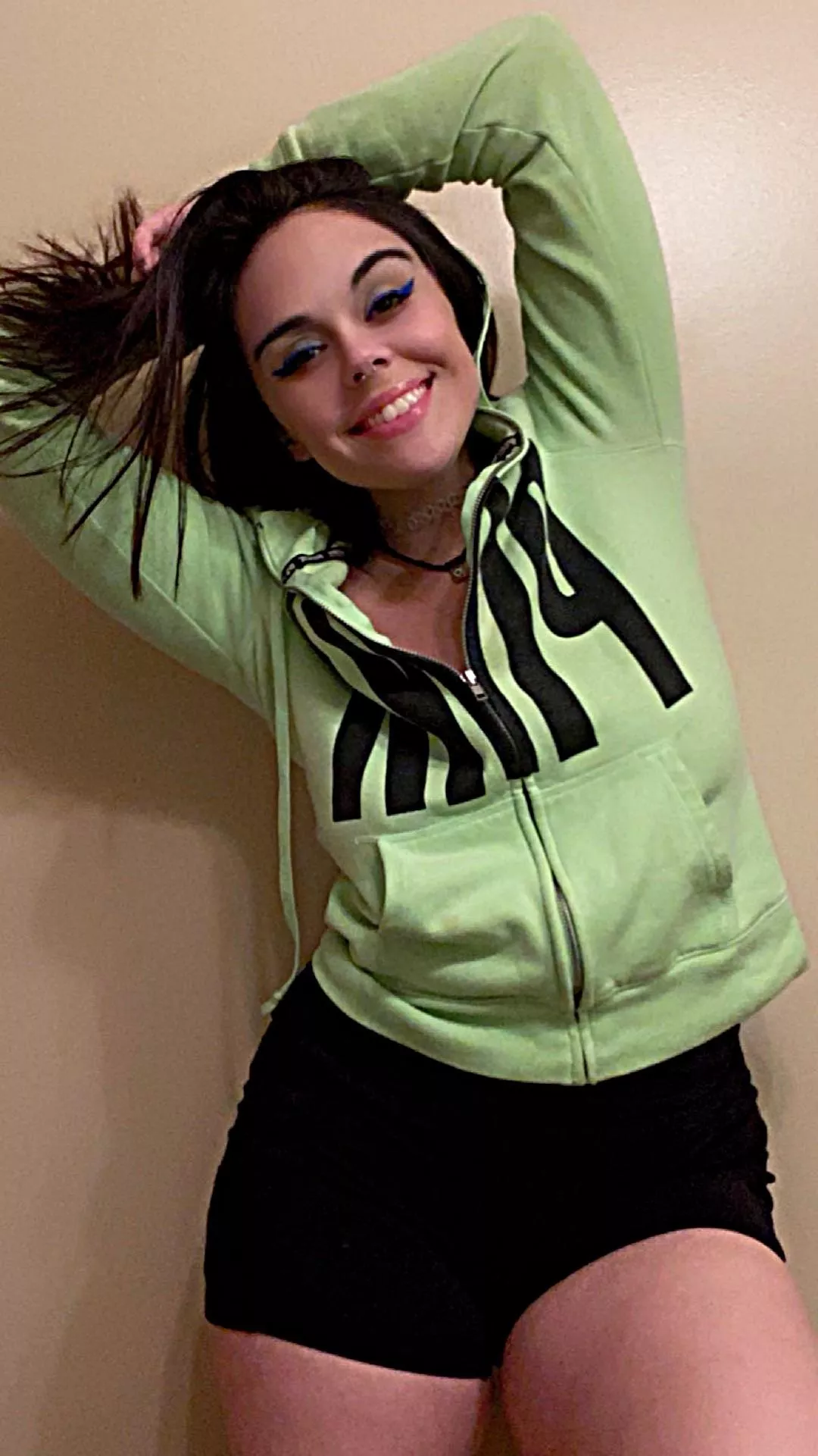 w my snaggle tooth LMAO  posted by bangbangreign21