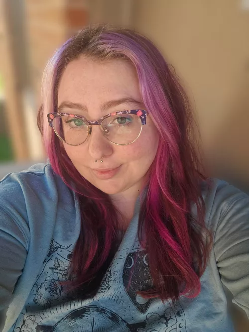 was feeling really pretty here 💗 by sapphiremelonz