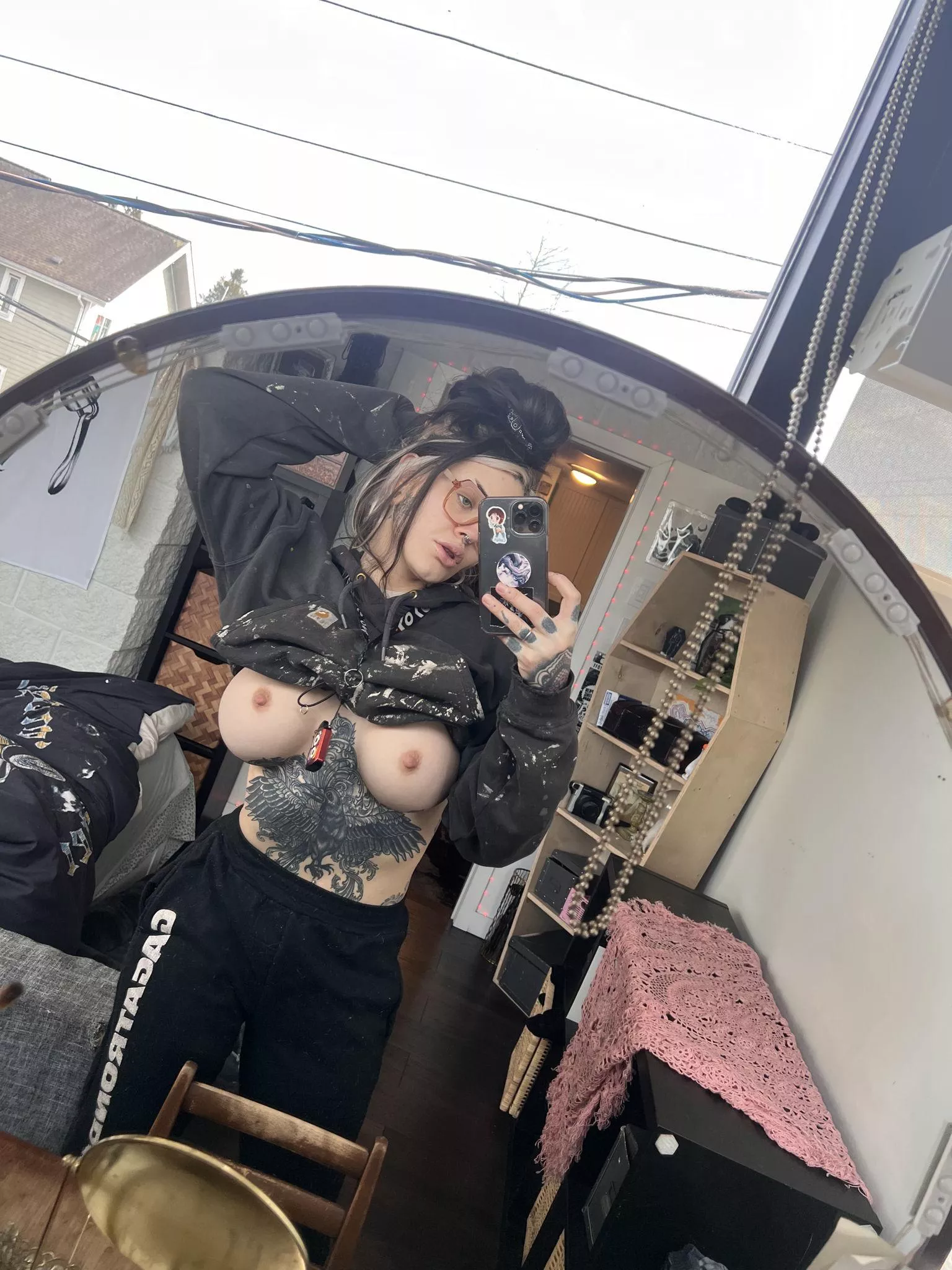 Well, I’ve decided to show a full frontal, fuck it posted by sarahmoonsuicide
