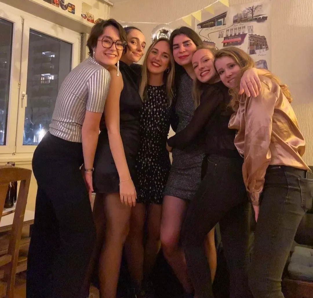 Which one ? [6] posted by Independent-Net-4301