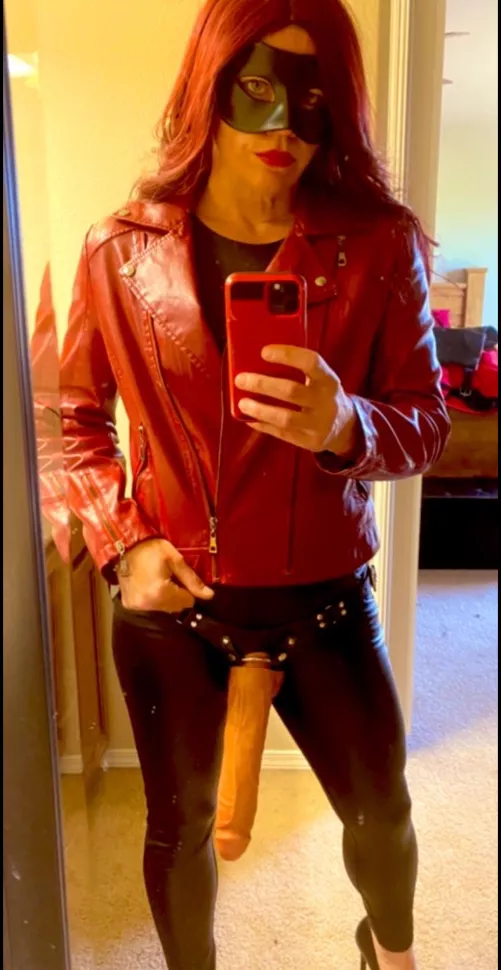 Who wants to play? by KinkyCplCO