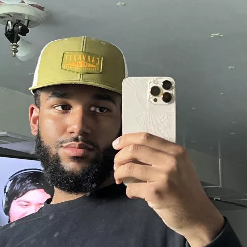 Anyone down to play OW or DBD 😔😔 by Witty_Science