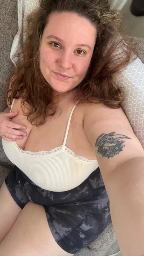 Anyone good at packing a suitcase... apply here by NeedSnacksNow11