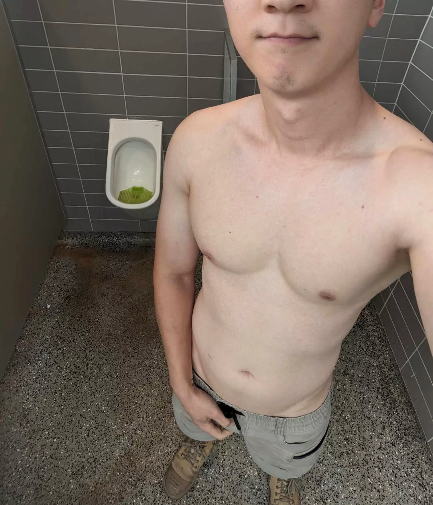 Anyone need into Korean kinks ? I love public stuff  posted by Ready-Ad-132