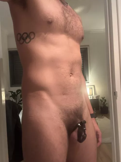 Being locked feels so right by gunnarslade