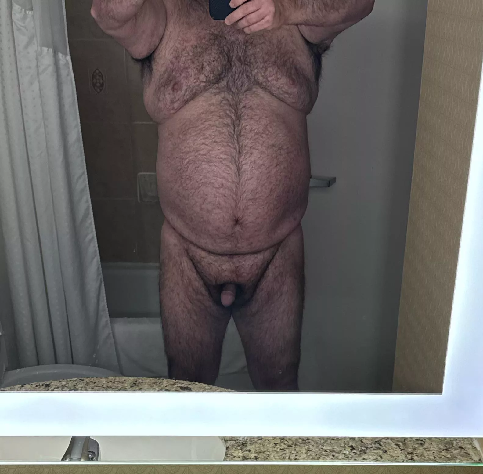 Big belly small 🍆 posted by Hairy_Bear1973