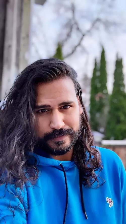 Chill mature gaymer here. Hello 😊 by ohdoyouknowhow