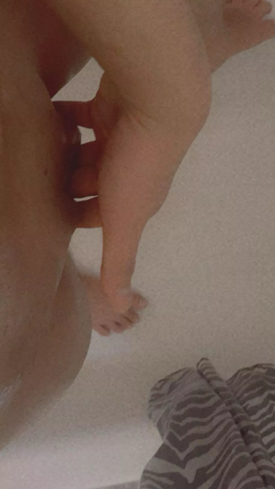 Come help me clean this 19 yo body :3 posted by Menherakunn