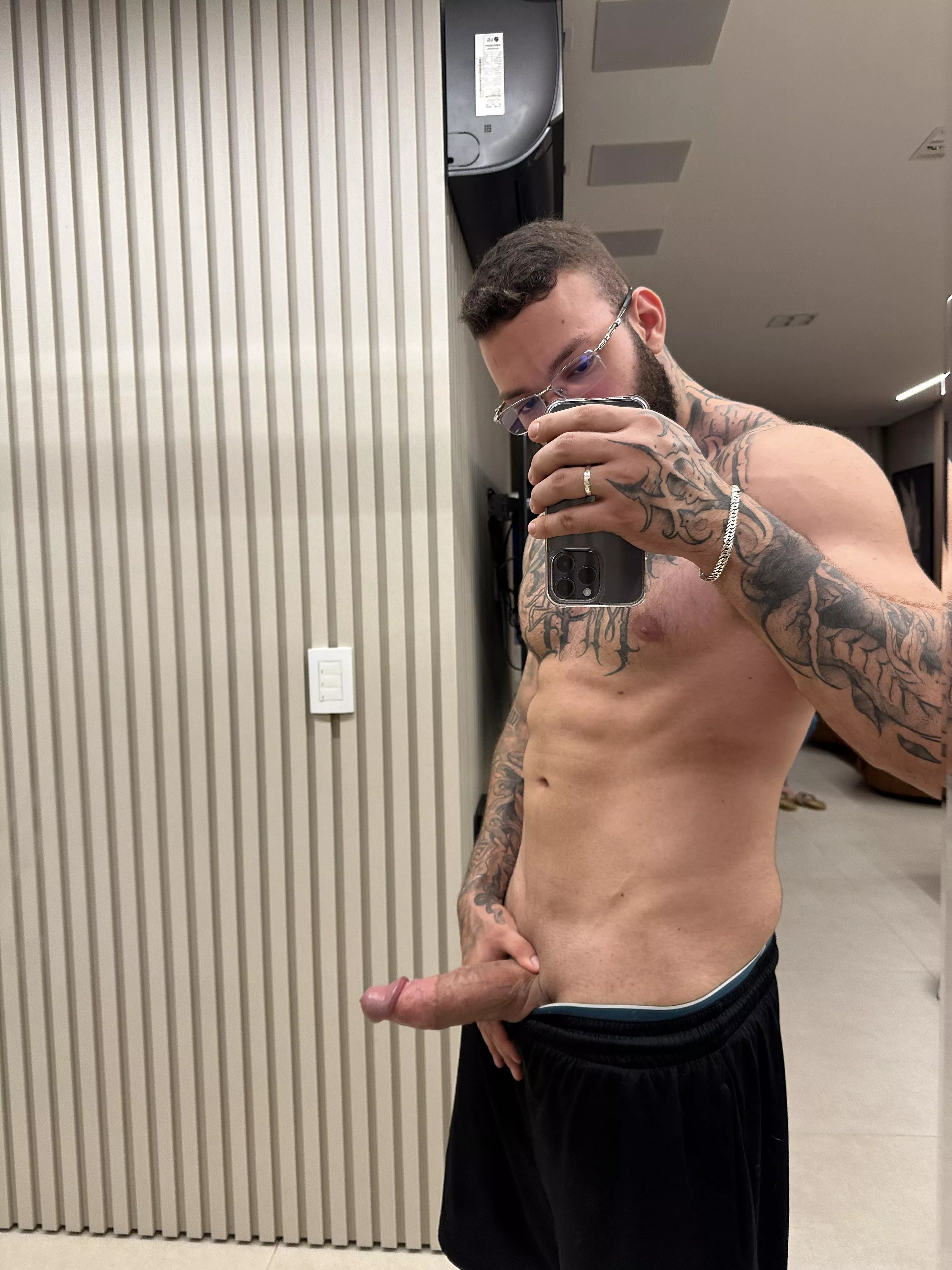 Could i borrow your hole ? (21) posted by lucasguerrax