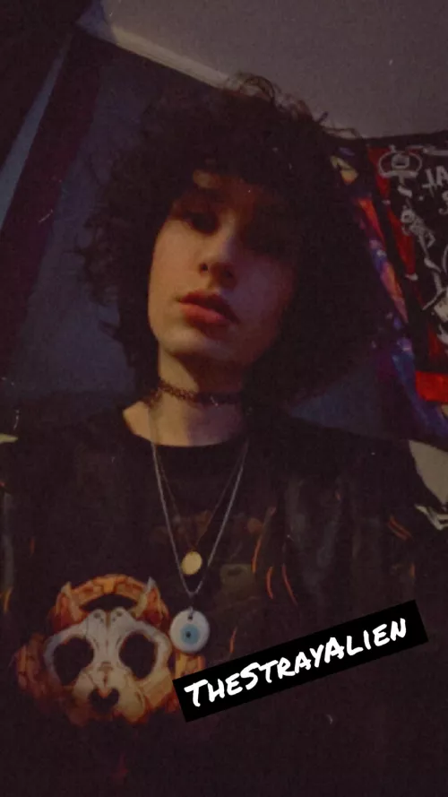 🛸🏚 FemBoy, Twink, RaveBoy, WitchBoy 🧸🔮 One of my favorite things to do is show earthlingz my butt hole 👽✌🏼 by TheStrayAlien