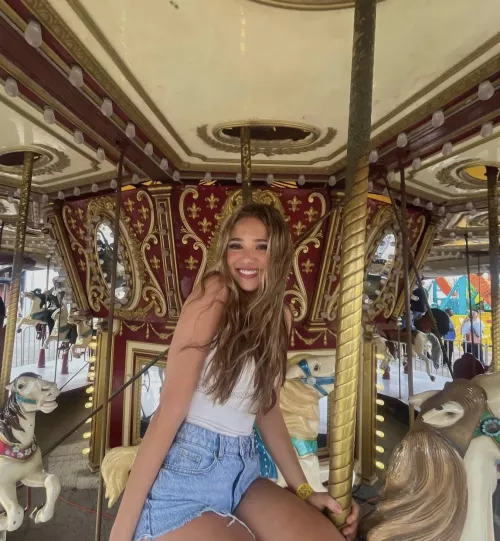 Gloria Ramos by Serious_Ad8207