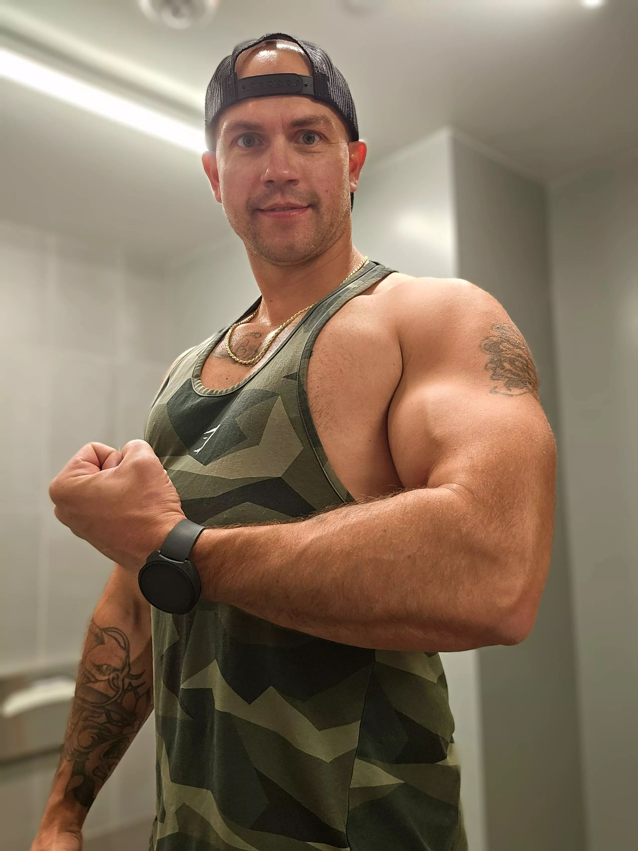 Heartbreaker by day, gentleman by night. ❤️ posted by Huckleberry-Economy