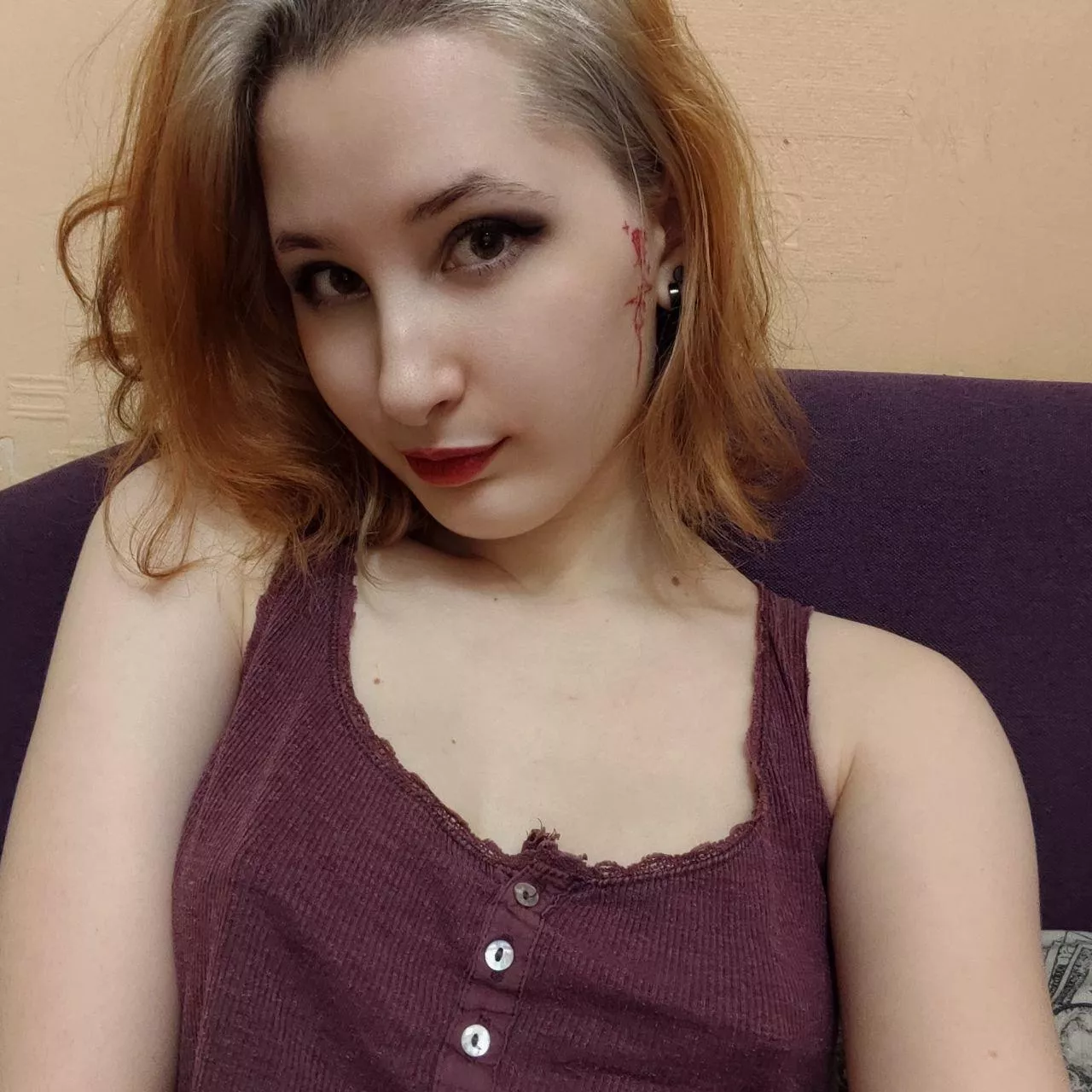 I spend a lot of time at home and it's all without a bra for comfort🥰 posted by Bilonnna